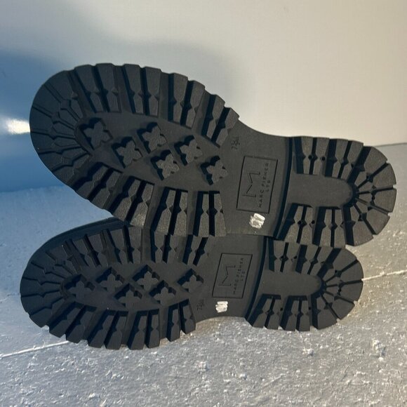 Marc Fisher SZ7.5 Light Natural Chelsea leather lug boot Minimalist Modern Retro - Picture 9 of 11